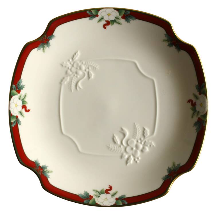 Yuletide (Bone) 7" Sweet Meat Dish