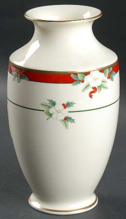 Yuletide (Bone) 7" Vase