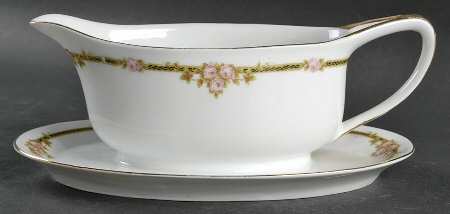 Mignon Gravy Boat with Attached Underplate