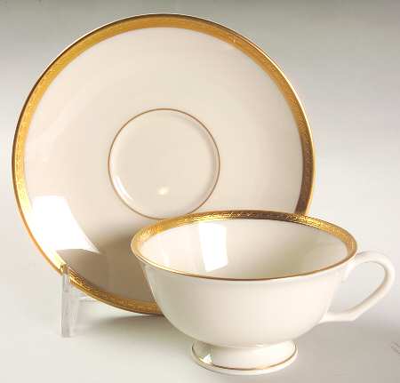Ambassador Footed Cup & Saucer Set