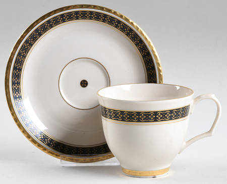 Black Sapphire Flat Cup & Saucer Set