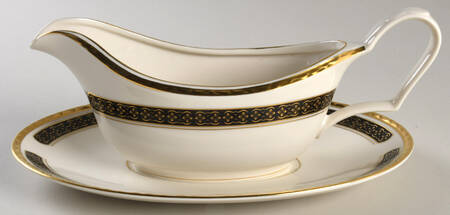 Black Sapphire Gravy Boat & Underplate
