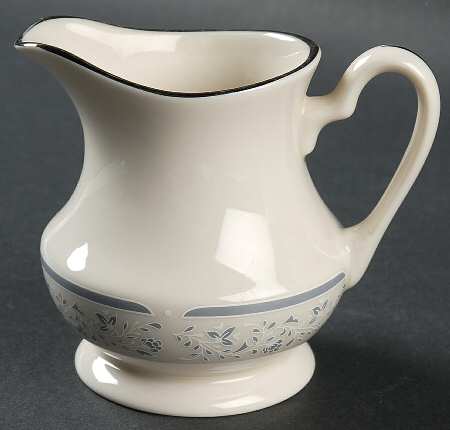 Bluefield Creamer