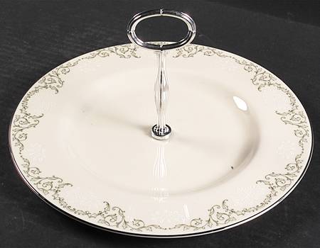 Cameo Round Serving Plate with Center Handle (Dp) Hc