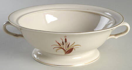 Cattails Round Vegetable No Lid