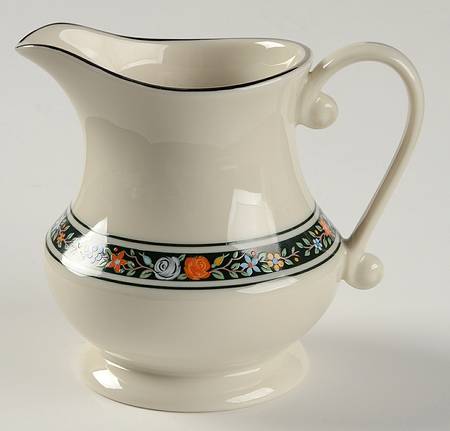 Chalet Creamer