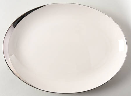 Crescent (Ivory Background) 12" Oval Serving Platter