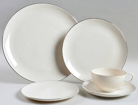 Damask 5 Piece Place Setting