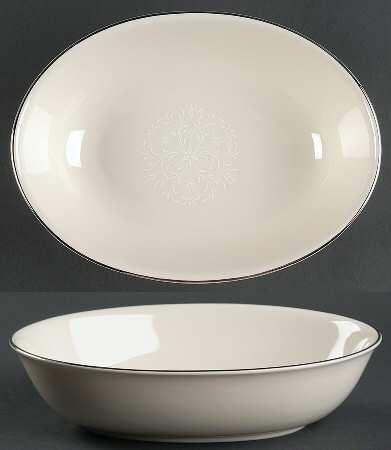Damask 9" Oval Vegetable Bowl