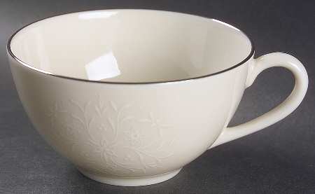 Damask Flat Cup