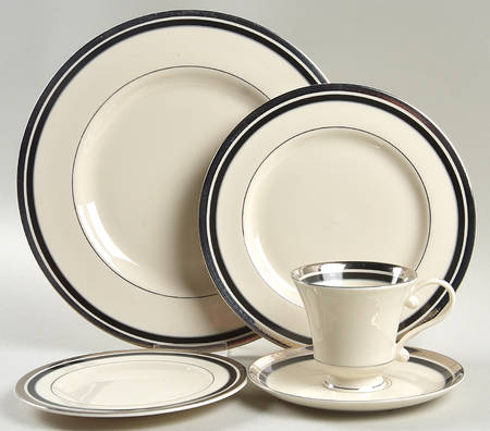Diplomat 5 Piece Place Setting
