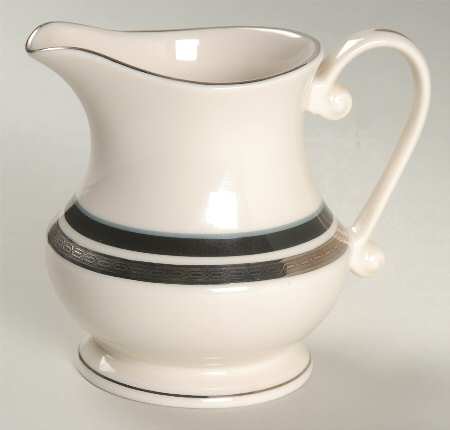 Diplomat Creamer
