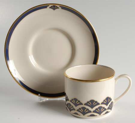 Ensemble Blue Flat Cup & Saucer Set