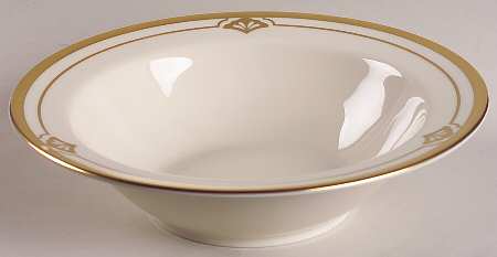 Ensemble Gold Rim Soup Bowl