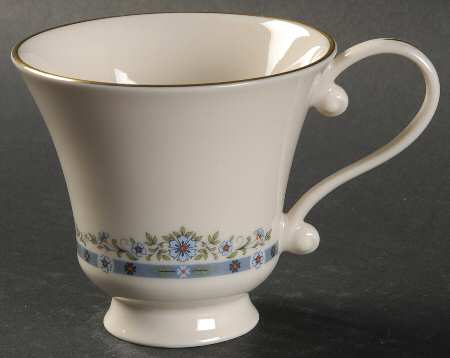 Fleurette Footed Cup