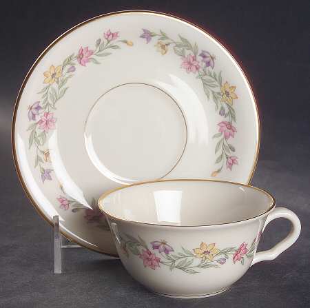 Garland Flat Cup & Saucer Set