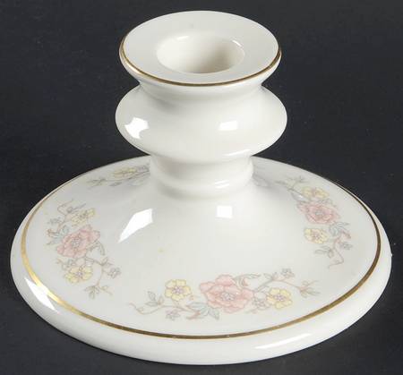 Georgian Manor Single Light Candlestick