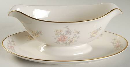 Georgian Manor Gravy Boat with Attached Underplate