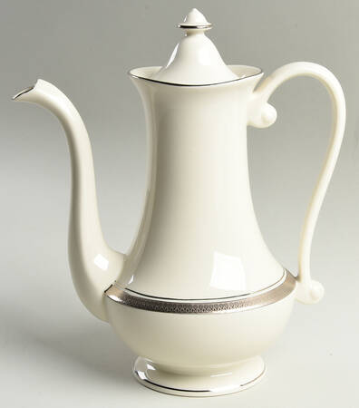 Geneva (Ivory Background) Tea/Coffee Pot & Lid by Pickard
