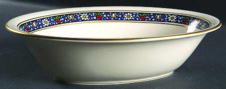 Grandeur 9" Oval Vegetable Bowl