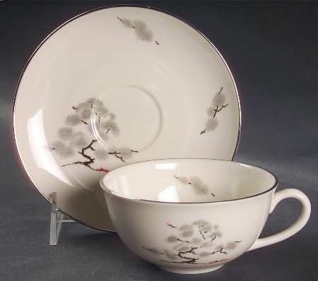 Hemlock Flat Cup & Saucer Set