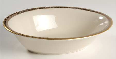 Illusion 9" Oval Vegetable Bowl