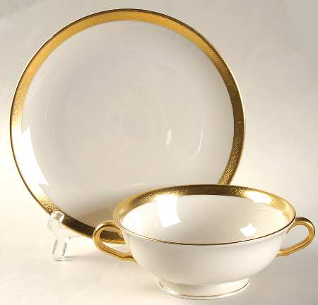 Jefferson Footed Cream Soup Bowl & Saucer Set