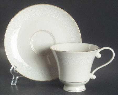 Footed Cup & Saucer Set