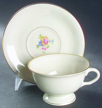 Luella Footed Cup & Saucer Set