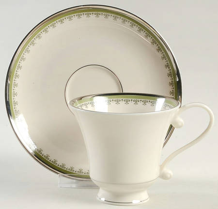 Marquis Footed Cup & Saucer Set