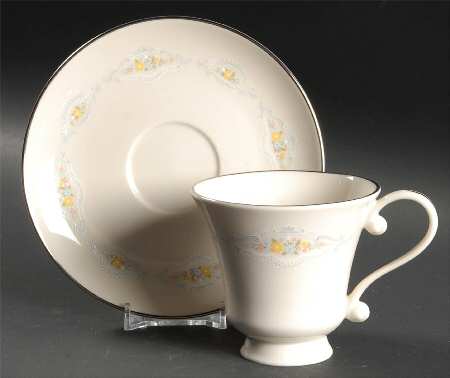Minuet Footed Cup & Saucer Set