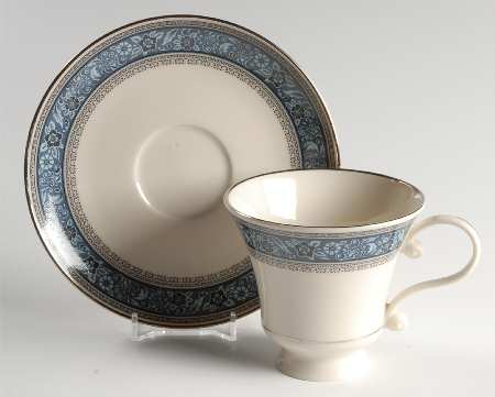 Overture Footed Cup & Saucer Set