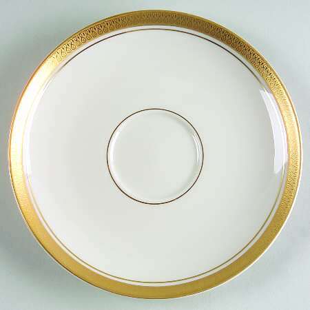 Palace (Ivory Background) Saucer