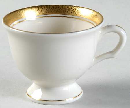Palace (Ivory Background) Footed Demitasse Cup