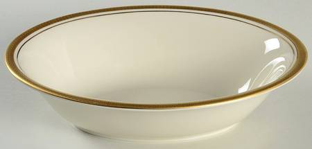 Palace (Ivory Background) 9" Oval Vegetable Bowl