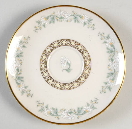 Pavilion Saucer