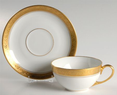 PIC6 Flat Cup & Saucer Set