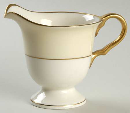 Pilgrim Creamer