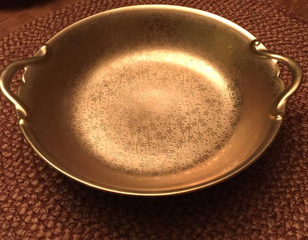Plain Encrusted Open Candy Dish