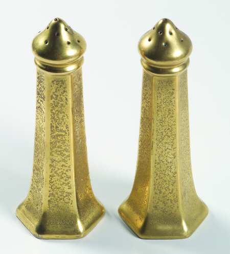Plain Encrusted Salt & Pepper Set