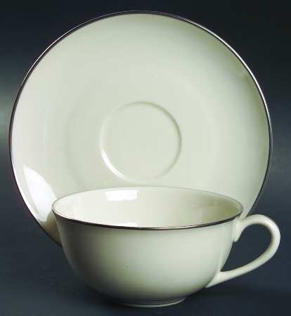 Pristine Flat Cup & Saucer Set