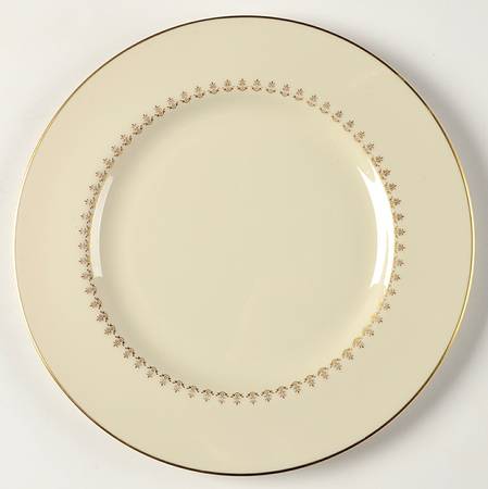 Regina Salad Plate