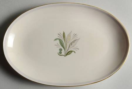 Reverie Gray (Gold Trim) Underplate for Gravy Boat
