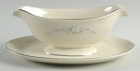 Remembrance Gravy Boat with Attached Underplate