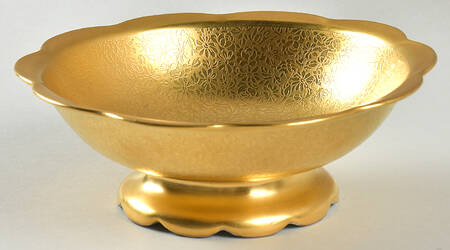 Rose and Daisy 6" Footed Bowl