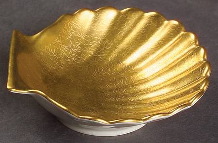 Rose and Daisy 4" Shell Shaped Dish
