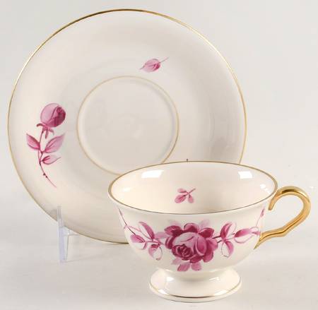 Rosa (Crimson) Footed Cup & Saucer Set