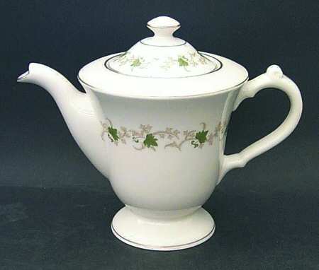 Savannah Coffee Pot & Lid