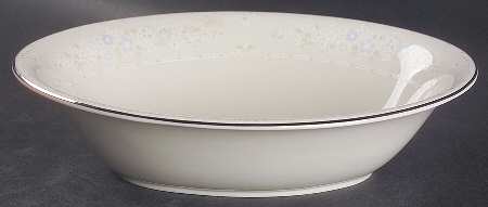 Serenity 9" Oval Vegetable Bowl