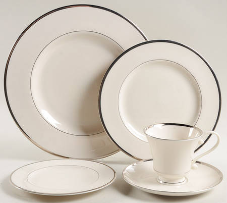 Sheffield 5 Piece Place Setting by Pickard